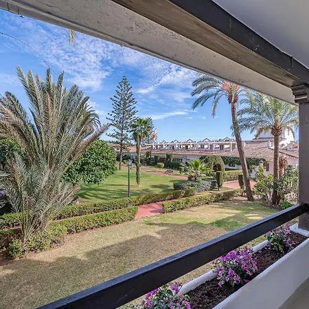 Newly Renovated In Golden Mile W/ Pool * Marbella